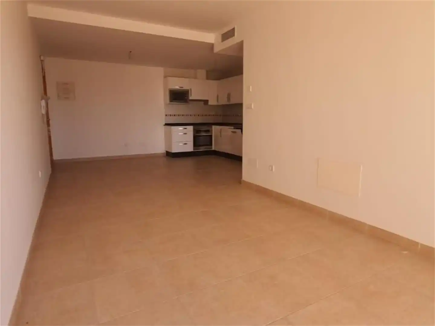 Cocina de Piso en venta en Águilas con Jardín privado, Trastero y Piscina