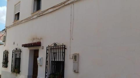 Foto 2 de Casa adosada en venda a Benamocarra, Málaga