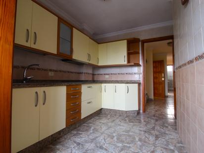 Kitchen of Flat for sale in Telde  with Storage room