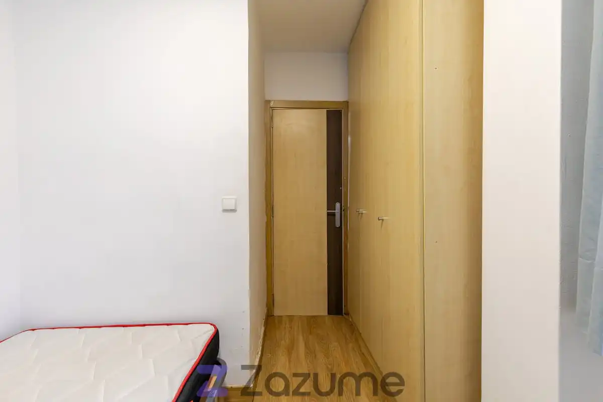 Bedroom of Flat for rent in Madrid  with Air Conditioner, Parquet flooring and Terrace