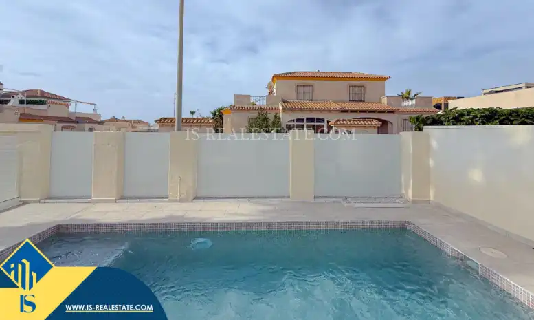 Villa avec piscine à vendre à Playa de los Locos, imagen 22