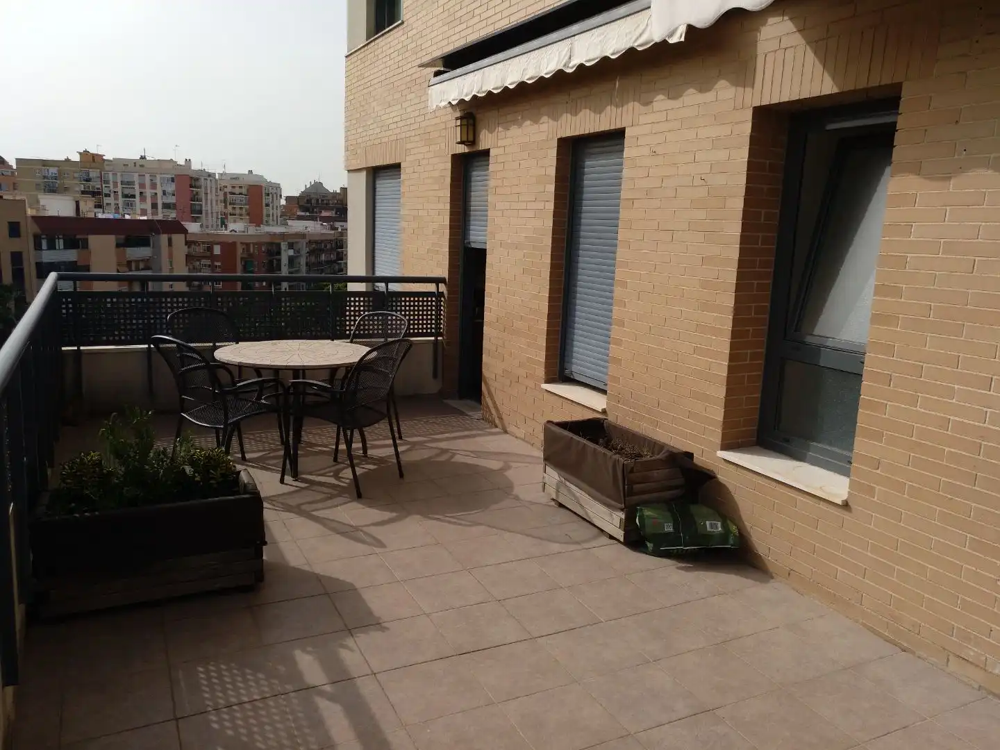 Terrassa de Pis de lloguer en Campanar