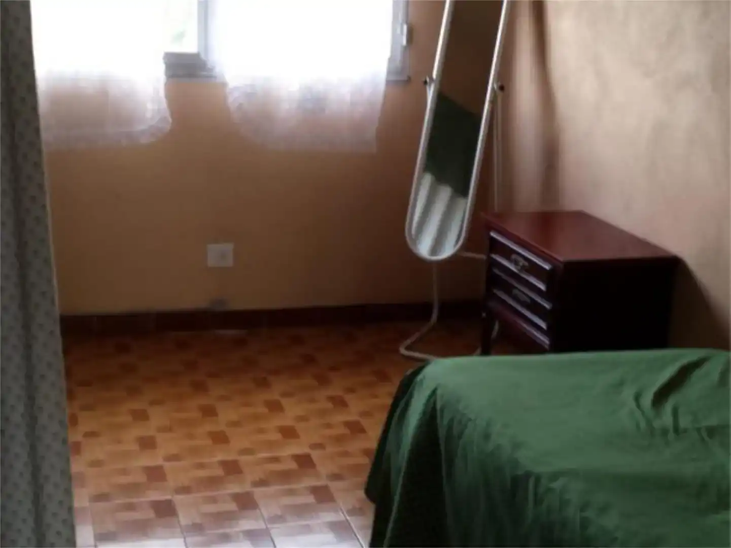 Dormitori de Casa o xalet en venda en Santa Comba