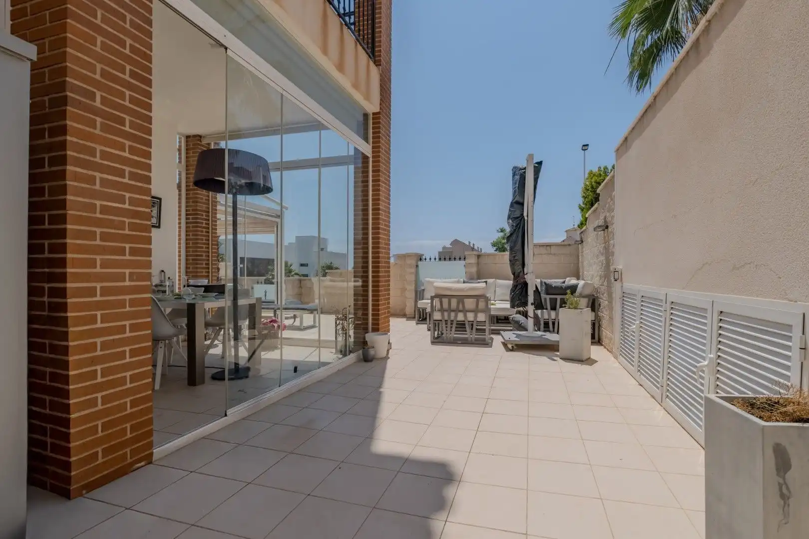 Ground floor with pool for sale in Carrer C. Carcaixent 17, imagen 19