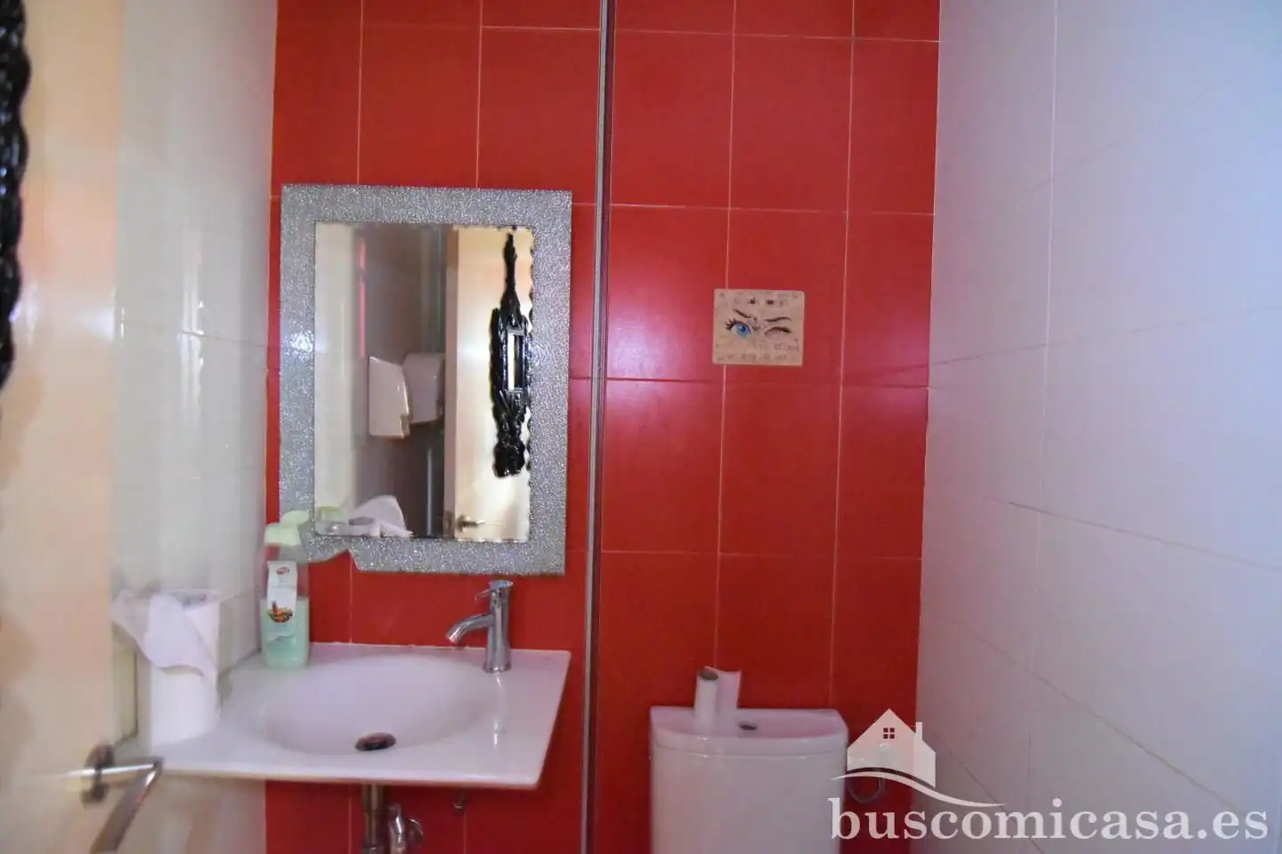 Bathroom of Commercial properties for sale in Linares  with Air Conditioner