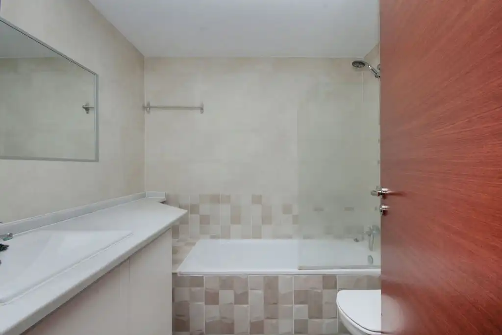 Baño de Dúplex en venta en Viladecans con Aire acondicionado