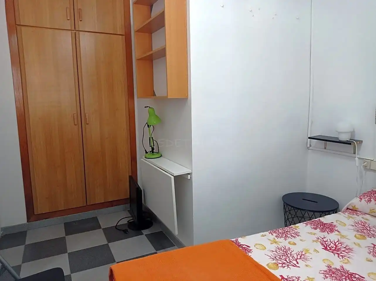 Habitación de Apartamento en venta en Alfara del Patriarca con Amueblado y Balcón