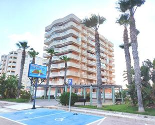 Vista exterior de Local en venda en La Manga del Mar Menor