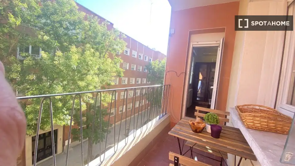 Terraza de Piso de alquiler en Madrid con Aire acondicionado, Calefacción y Amueblado
