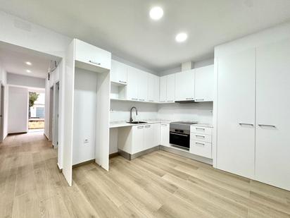 Kitchen of Flat for sale in Sabadell  with Air Conditioner, Heating and Alarm