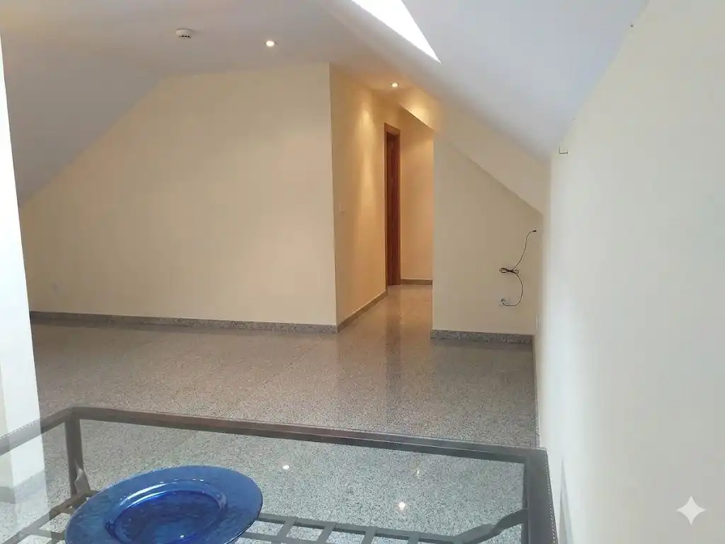 Attic for rent in Córdoba  with Air Conditioner, Heating and Terrace