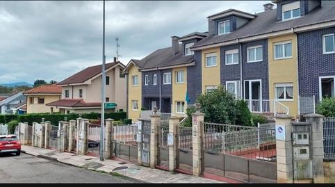 Foto 5 de Casa adosada en venda a Calle María Lejárraga, El Carbayedo - El Quirinal, Avilés