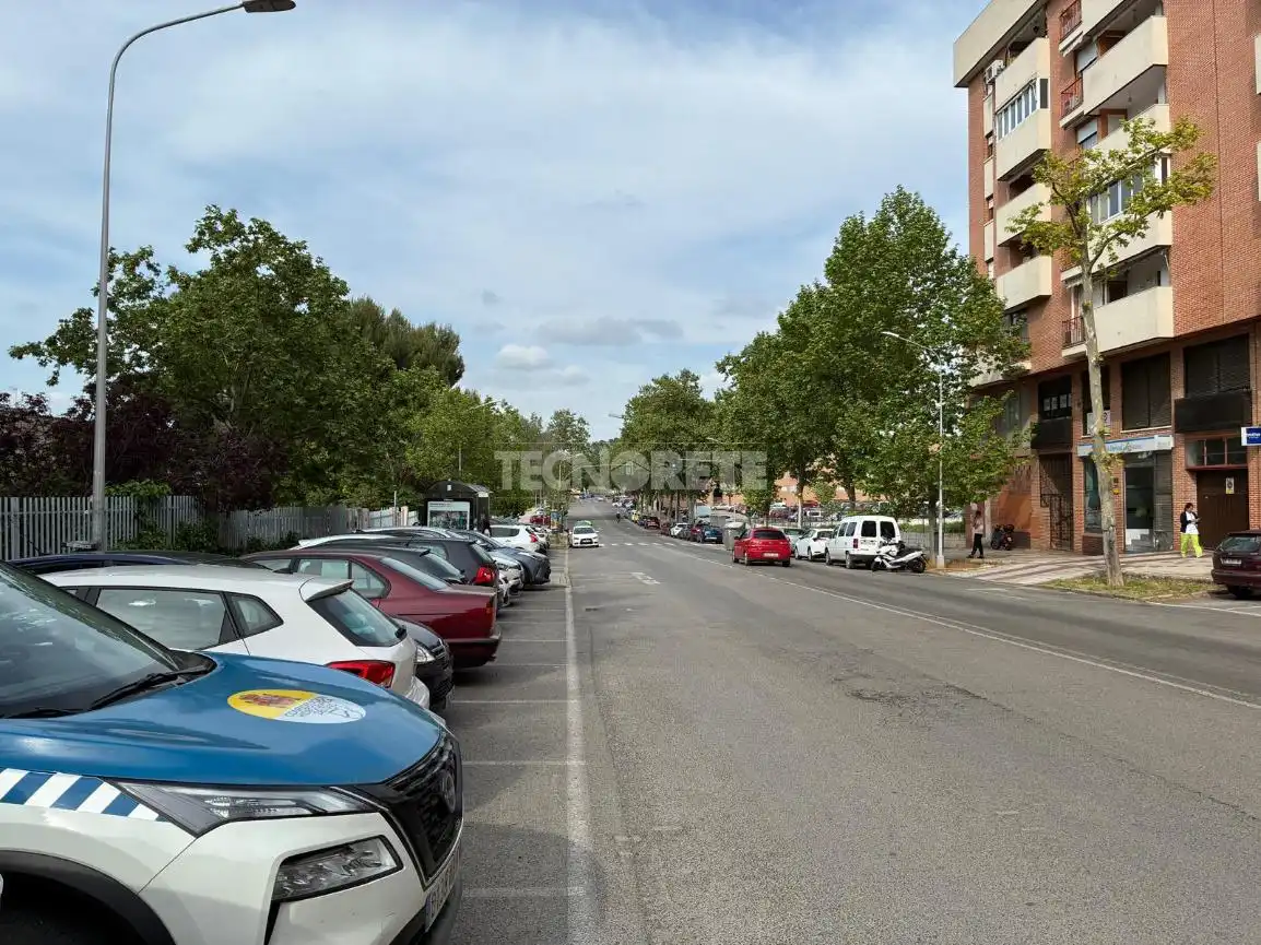 Aparcament de Local en venda en Guadalajara amb Aire condicionat i Calefacció
