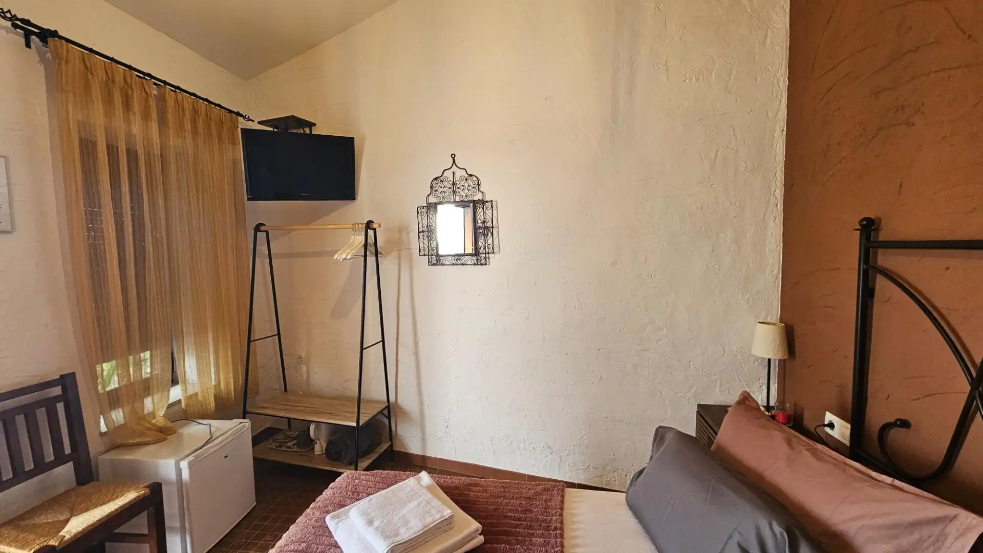 Habitación de Edificio en venta en Almodóvar del Río