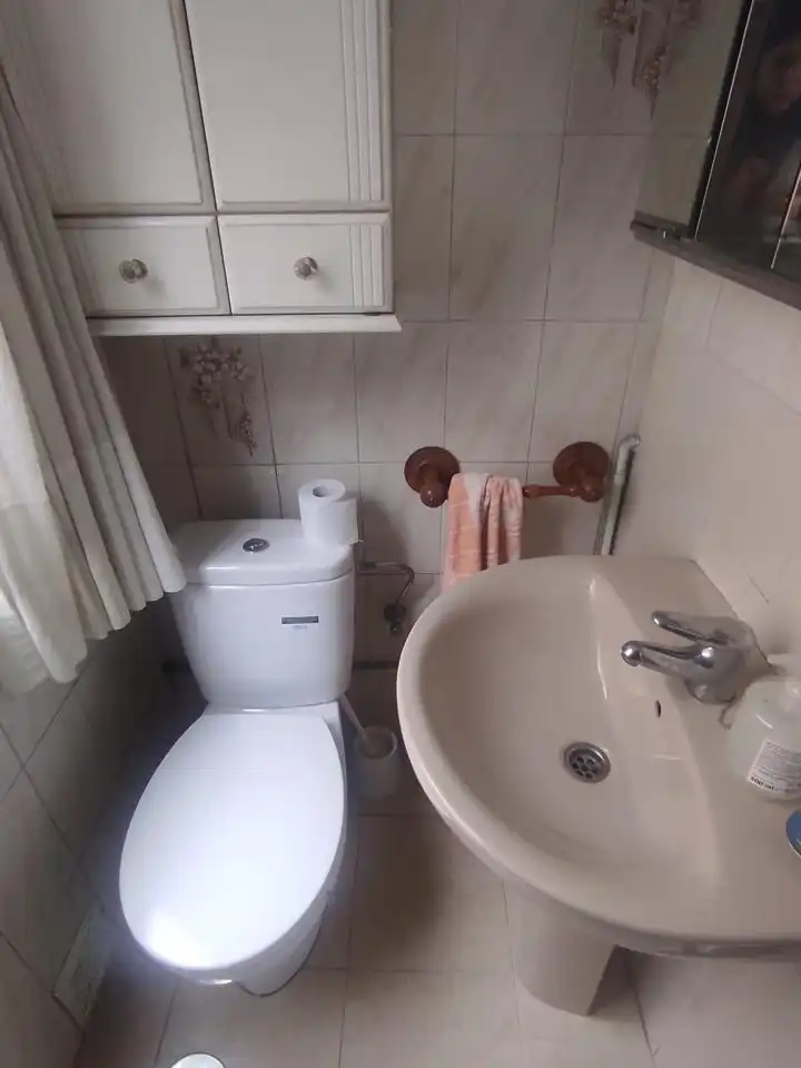 Bathroom of Flat for sale in Santander  with Parquet flooring, Furnished and Balcony