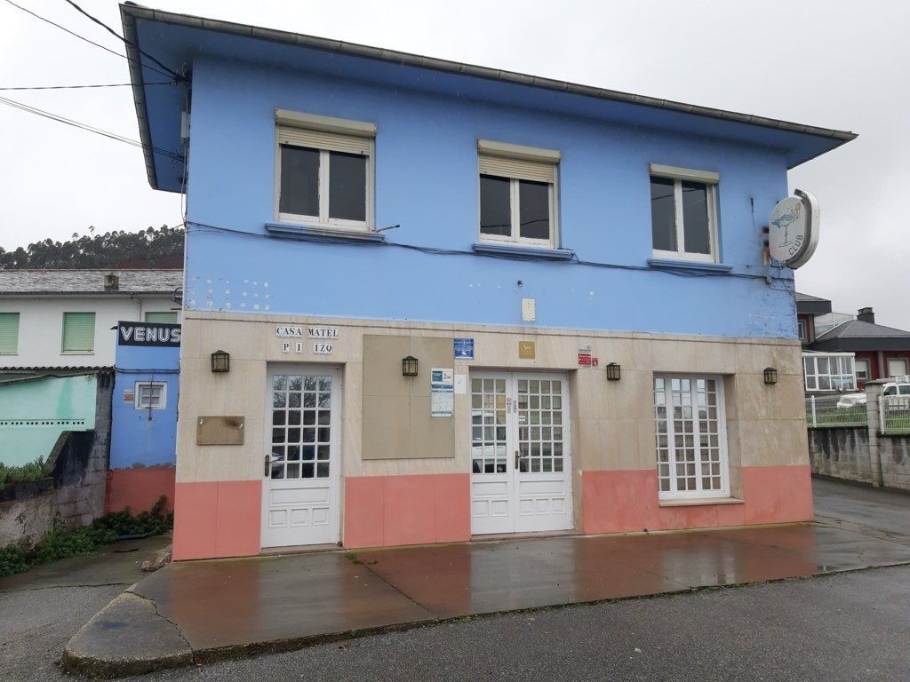 Exterior view of House or chalet for sale in Coaña  with Storage room and Balcony