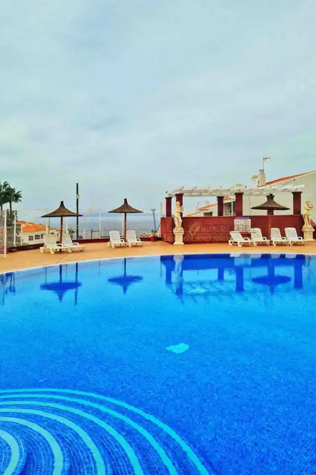 Piscina de Dúplex en venta en Adeje con Terraza y Piscina comunitaria