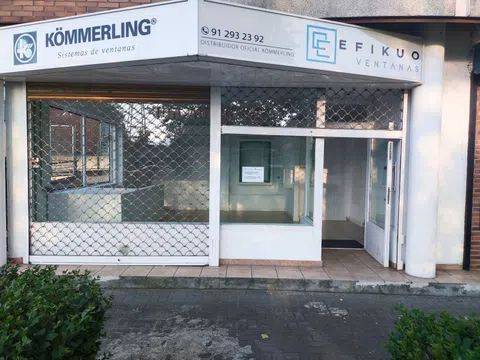 Local comercial en Alquiler en Plaza la Sierra, 1 en Villalba Estación