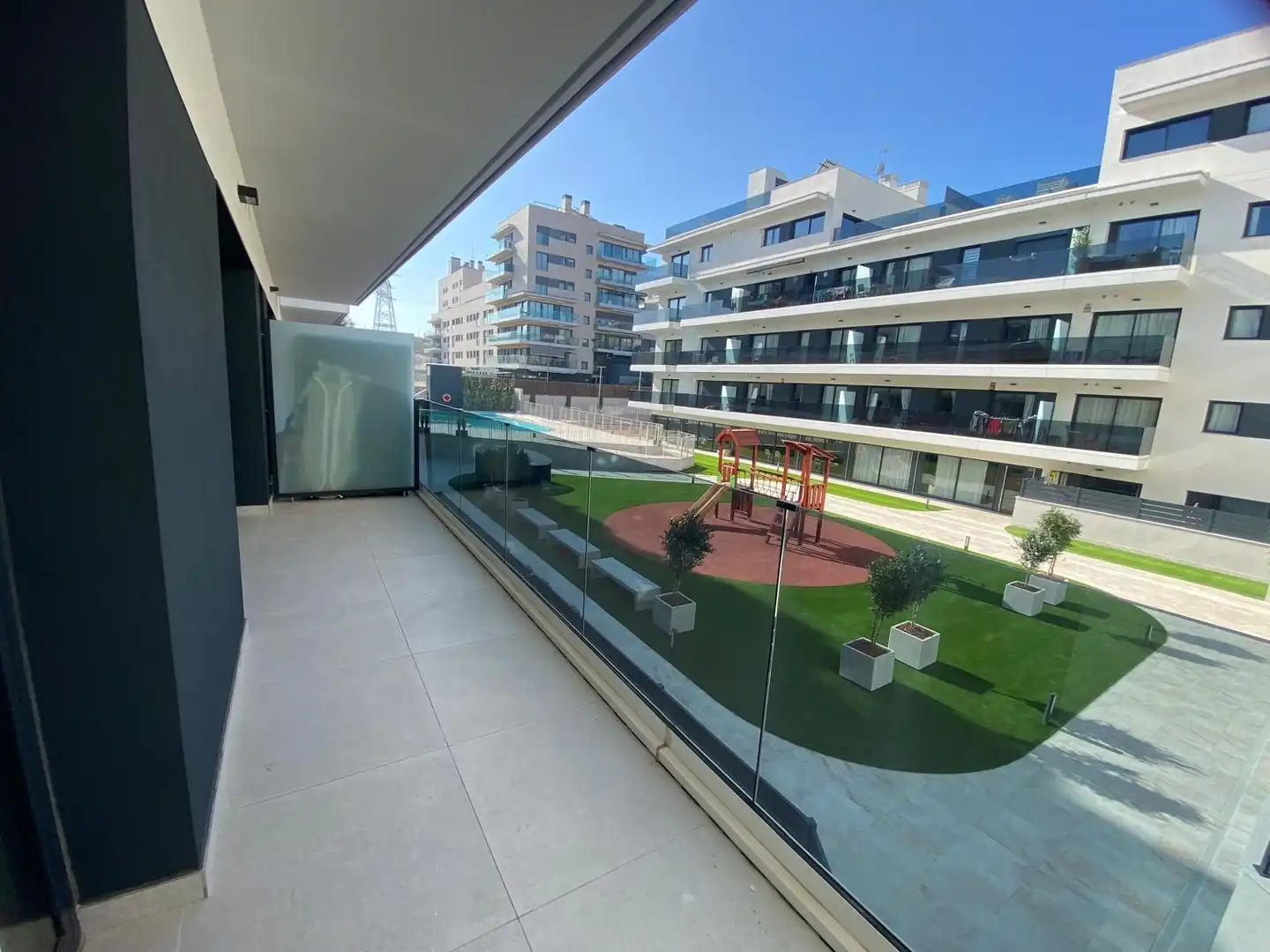 Terrasse von Maisonette zum Verkauf in Sant Boi de Llobregat mit Klimaanlage, Heizung und Terrasse