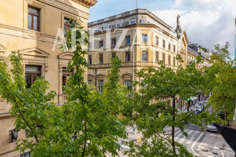 Exterior view of Office for rent in Donostia - San Sebastián   with Heating