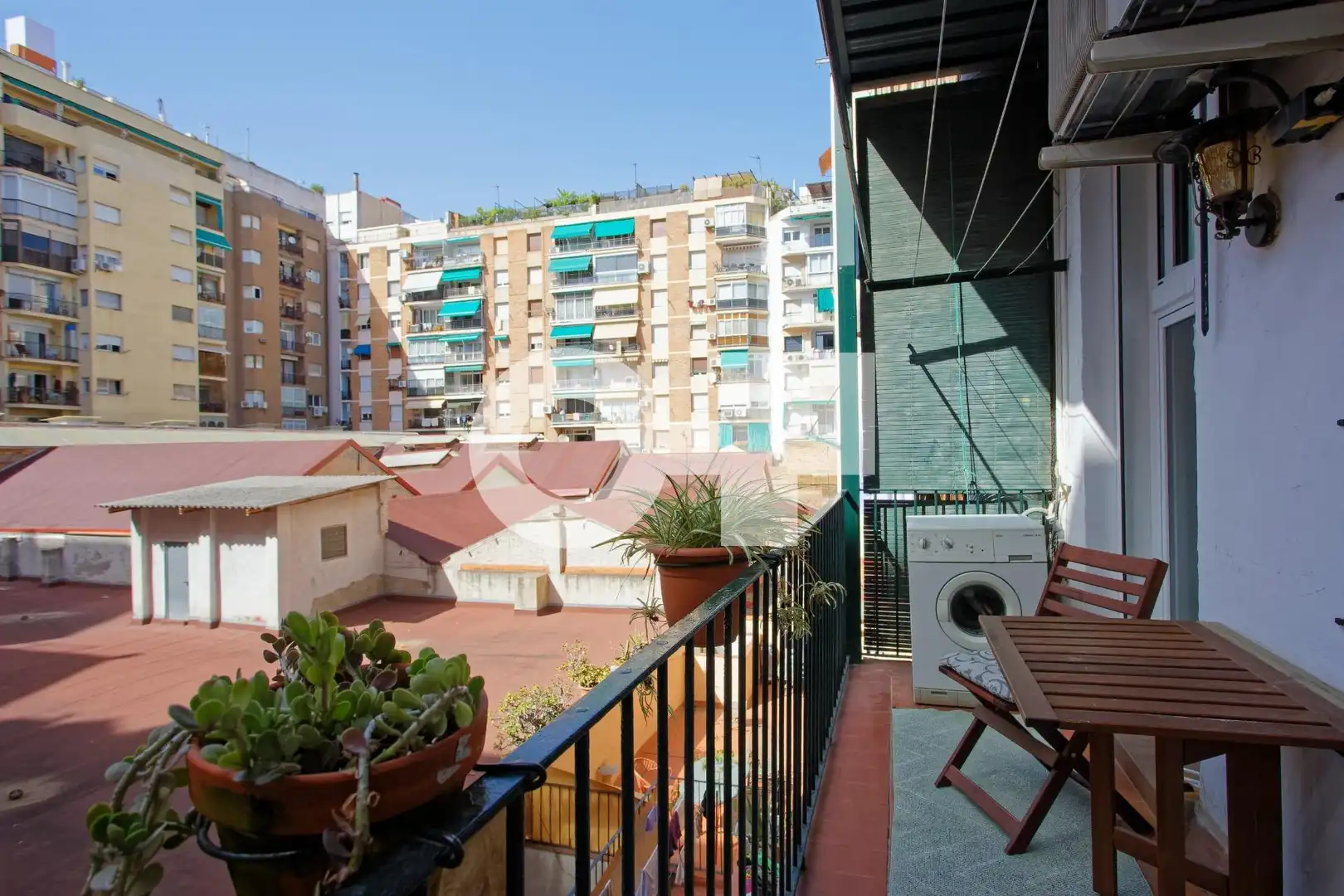 Piso con terraza en venta en Carrer Carrer Consell de Cent, imagen 2