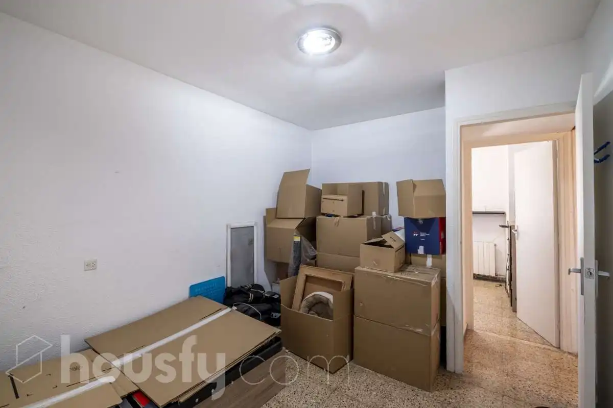 Dachboden zum Verkauf in Barcelona mit Klimaanlage, Heizung und Terrasse