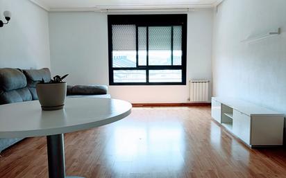 Living room of Flat to rent in Arganda del Rey  with Heating, Terrace and Storage room