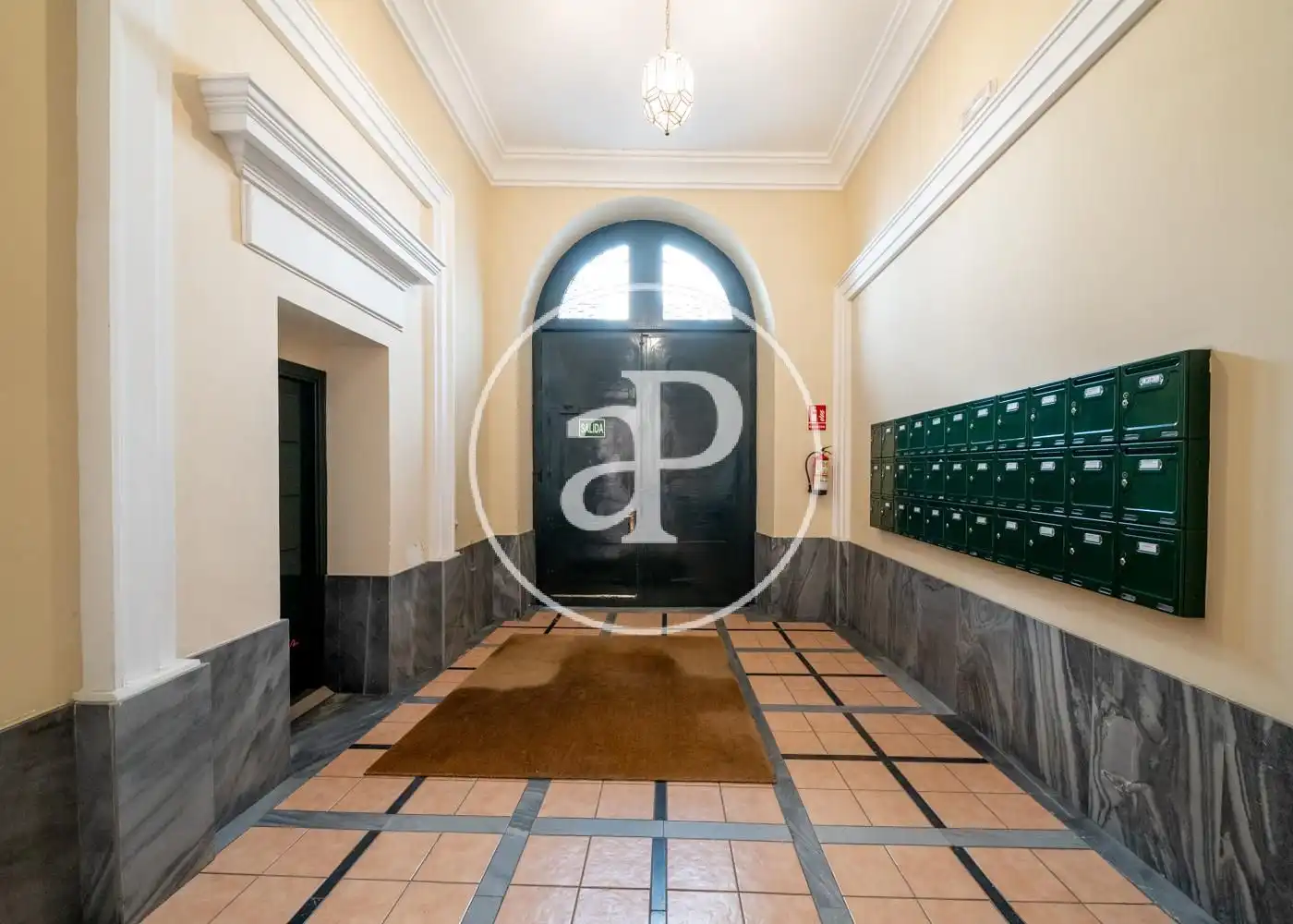 Dúplex en venta en Madrid con Aire acondicionado, Calefacción y Amueblado