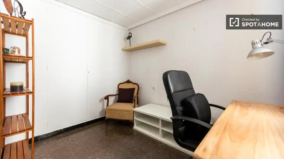 Zimmer in El Cabanyal - El Canyamelar
