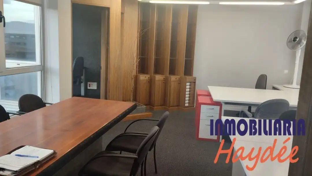 Office for sale in Getxo   with Air Conditioner, Heating and Storage room