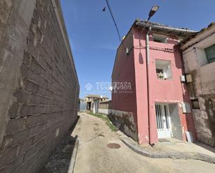 Exterior view of House or chalet for sale in Tardienta