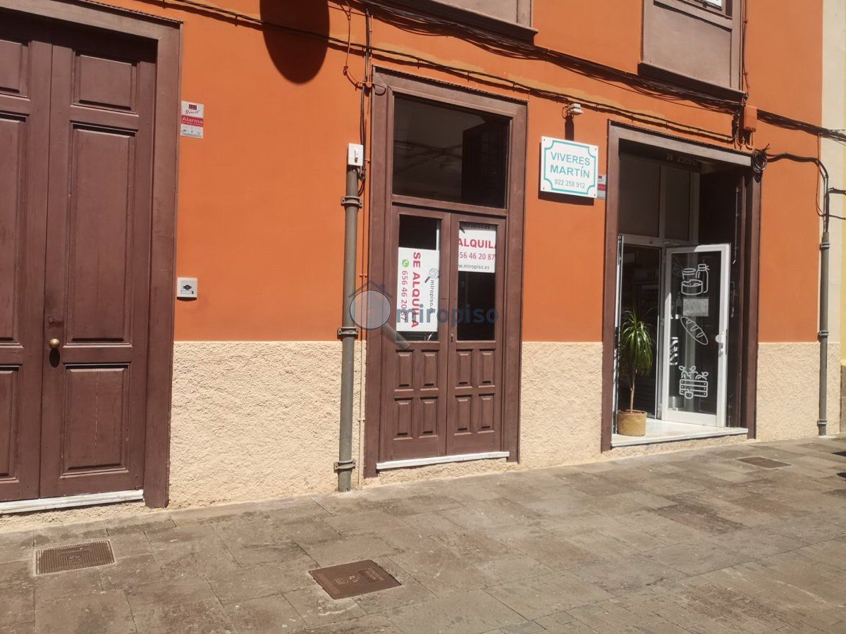 Vista exterior de Local de lloguer en San Cristóbal de la Laguna