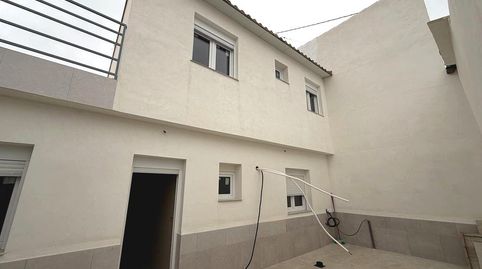 Chalet en venta en Las Chozas, 4 dormitorios.