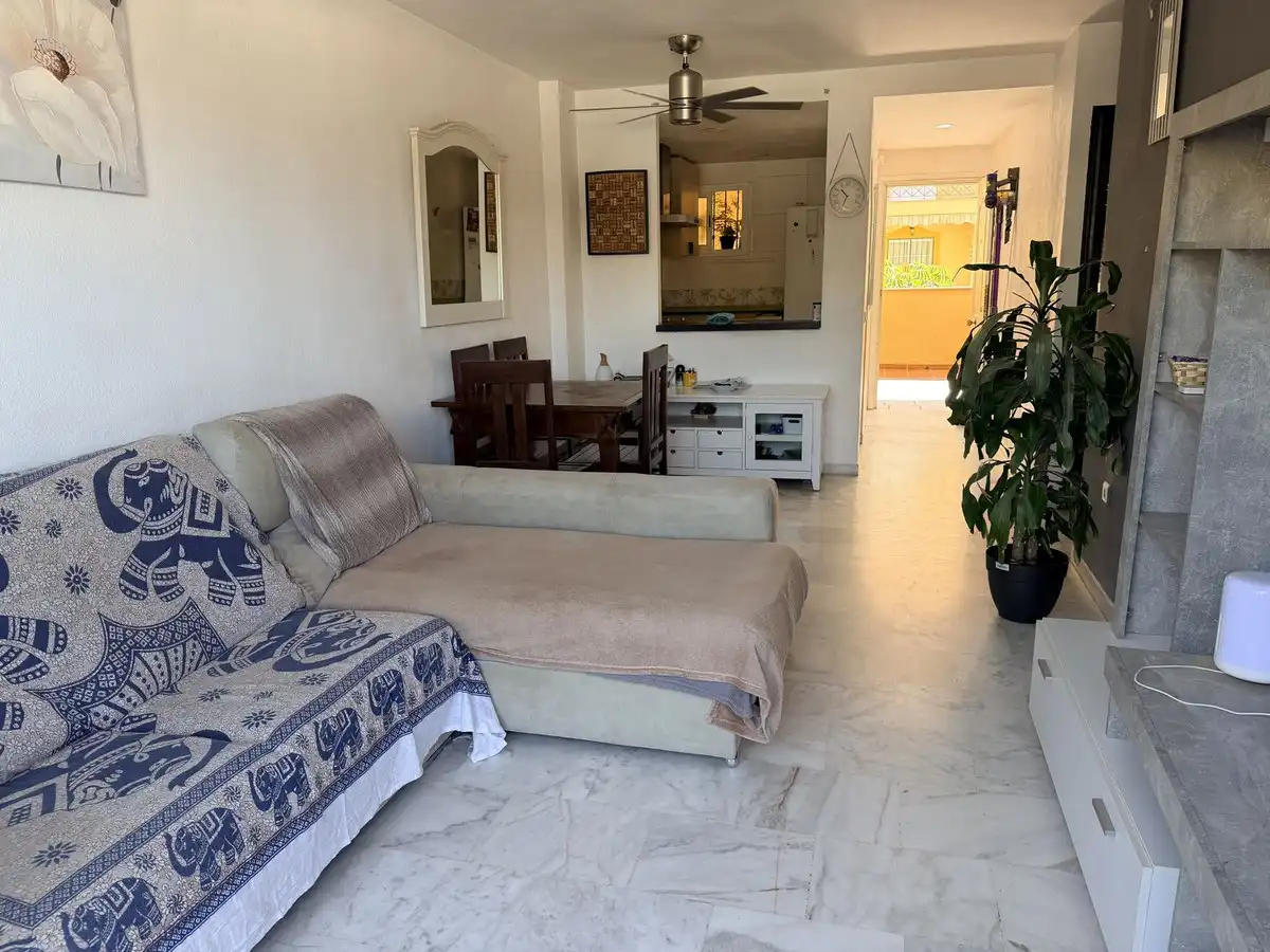 Sala de estar de Apartamento en venta en Benalmádena con Aire acondicionado, Calefacción y Terraza