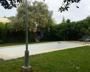 Swimming pool of House or chalet for sale in Tomares  with Air Conditioner, Private garden and Storage room