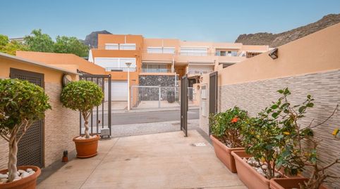 Foto 2 de Casa adosada en venta en Torviscas Centro y Alto, Adeje