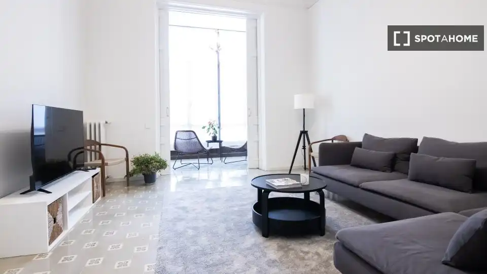 Appartamento con terrazza in affitto a Eixample, imagen 3