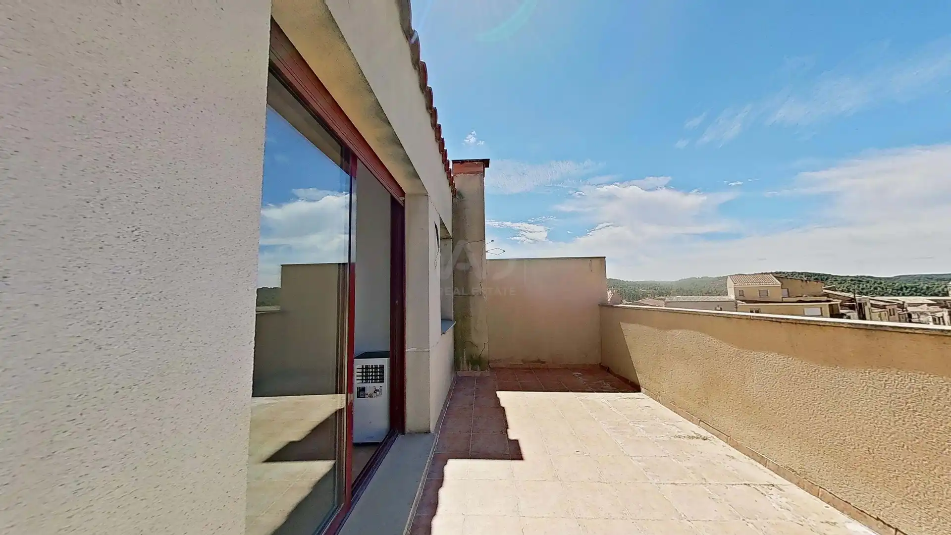 Terrasse von Einfamilien-Reihenhaus zum Verkauf in Cervià de Les Garrigues mit Heizung und Terrasse