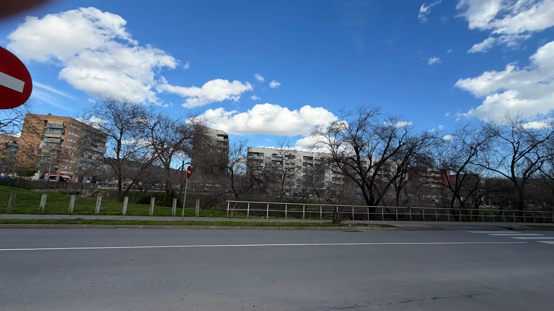 Vista exterior de Piso en venta en Viladecans con Calefacción, Amueblado y Horno