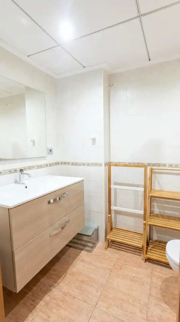 Baño de Casa adosada en venta en Alicante / Alacant con Aire acondicionado, Jardín privado y Terraza