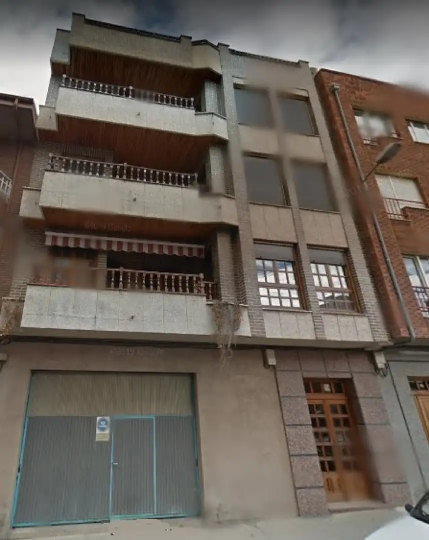 Pis amb ascensor en venda a La Bañeza, imagen 2