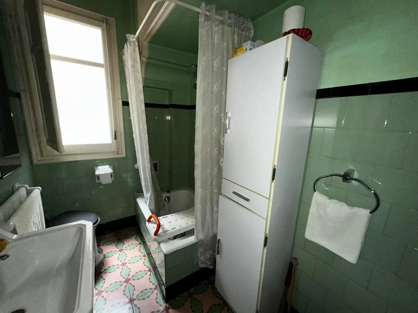 Baño de Edificio en venta en Lleida con Alarma