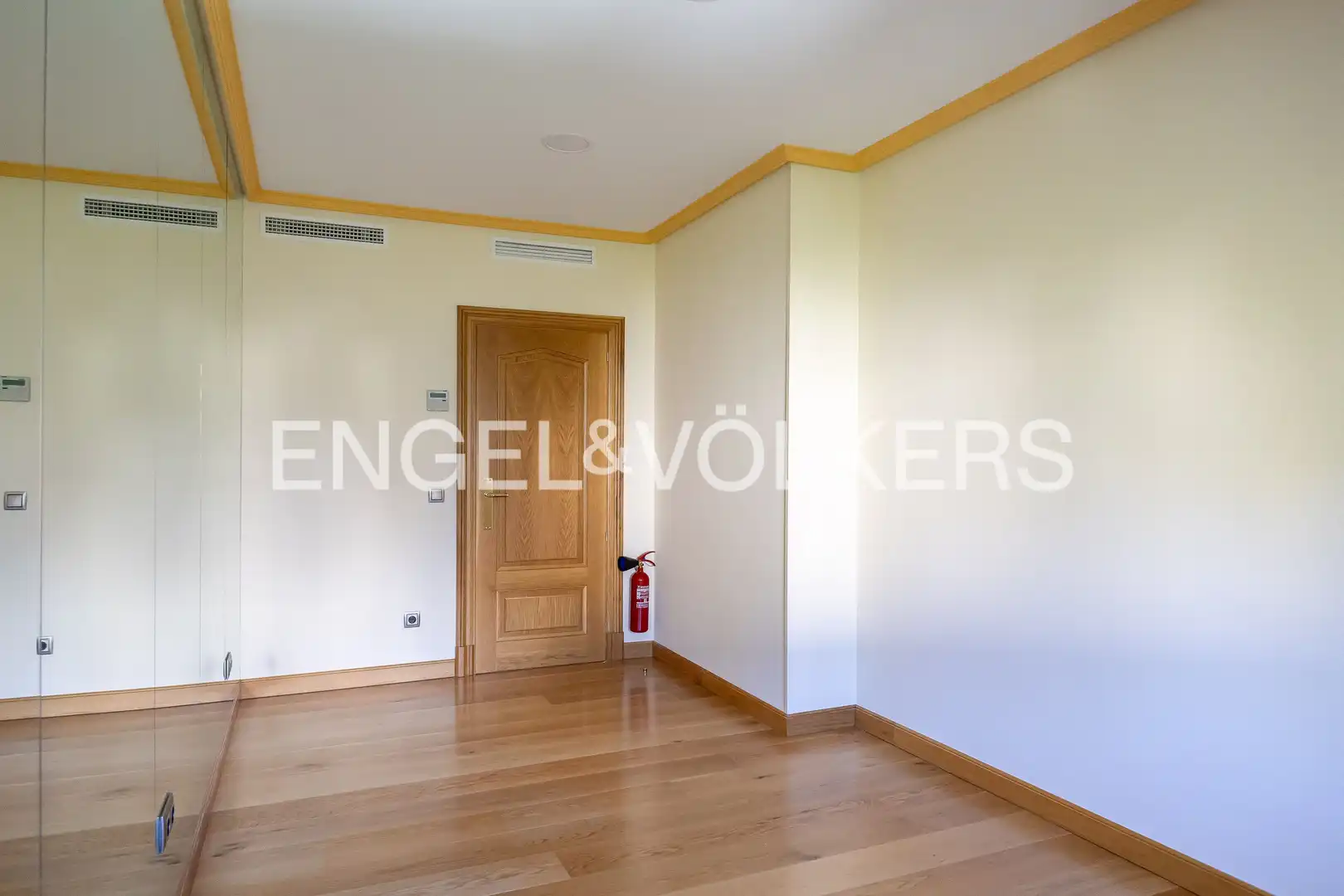 Casa o xalet de lloguer en Madrid amb Aire condicionat, Calefacció i Jardí privat