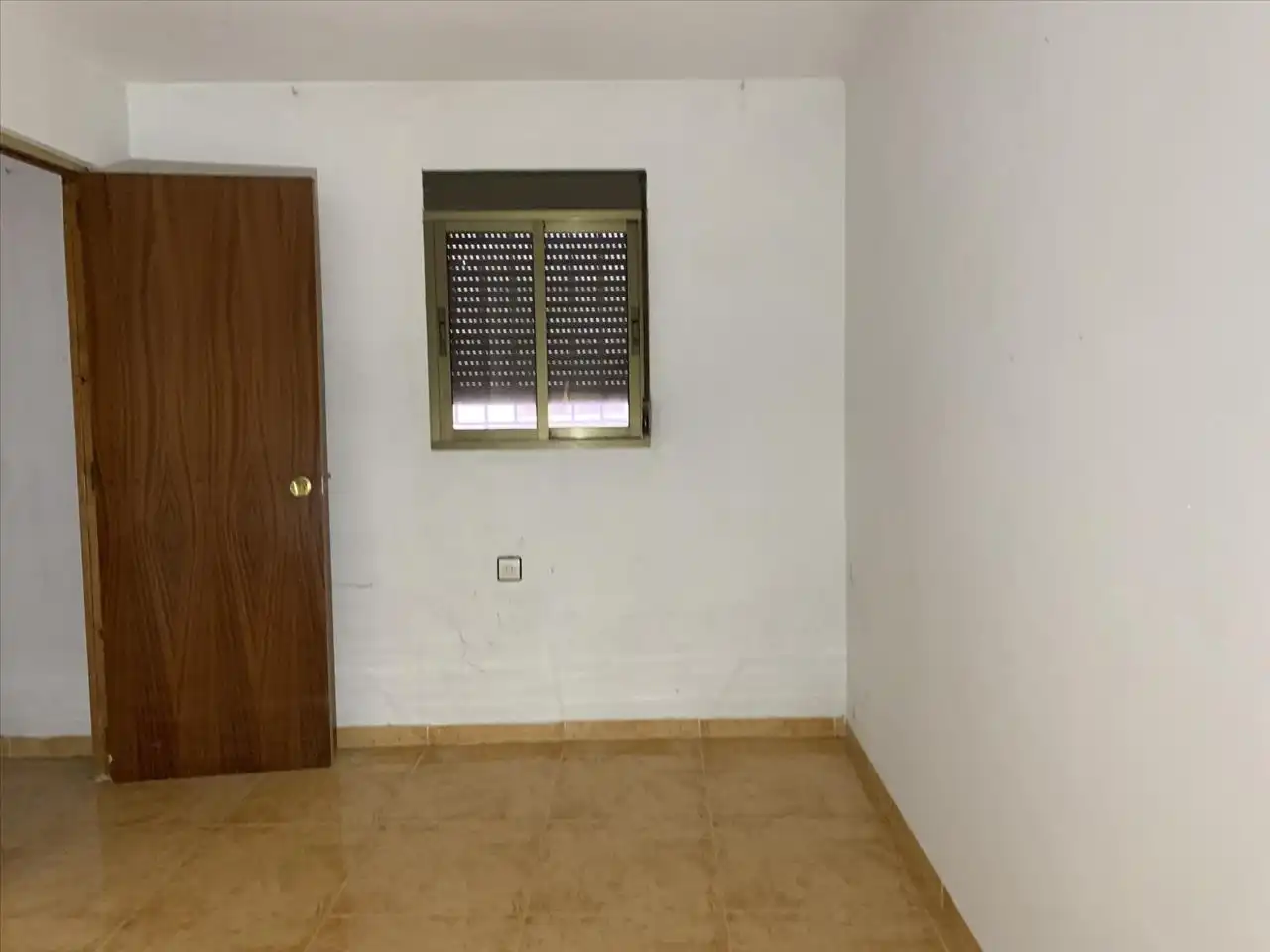 Schlafzimmer von Einfamilien-Reihenhaus zum Verkauf in Guadahortuna