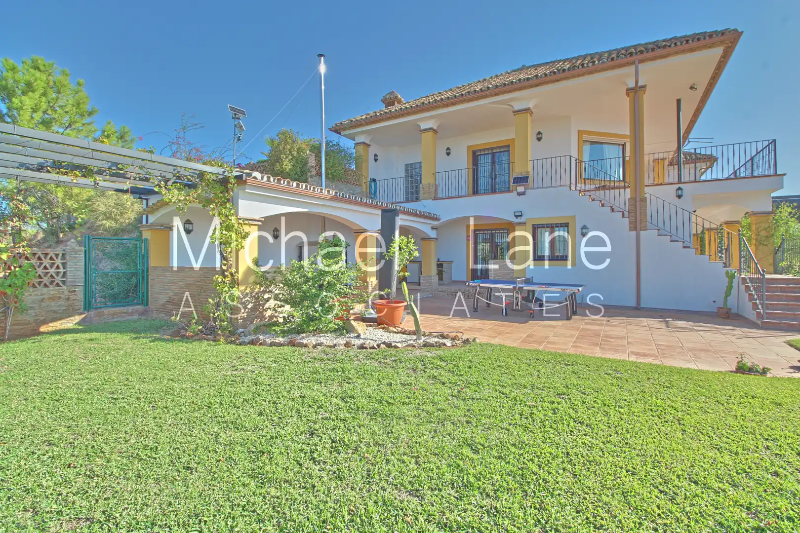 Casa o chalet en venta en Sierra de Estepona - Avda. de Andalucía