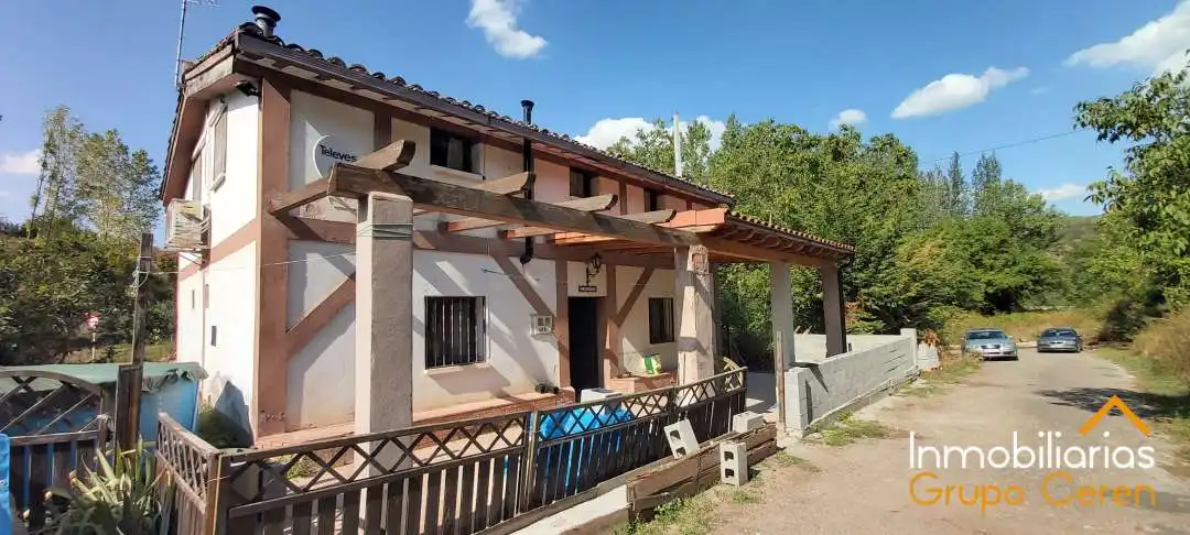 Houses for sale in Bobadilla