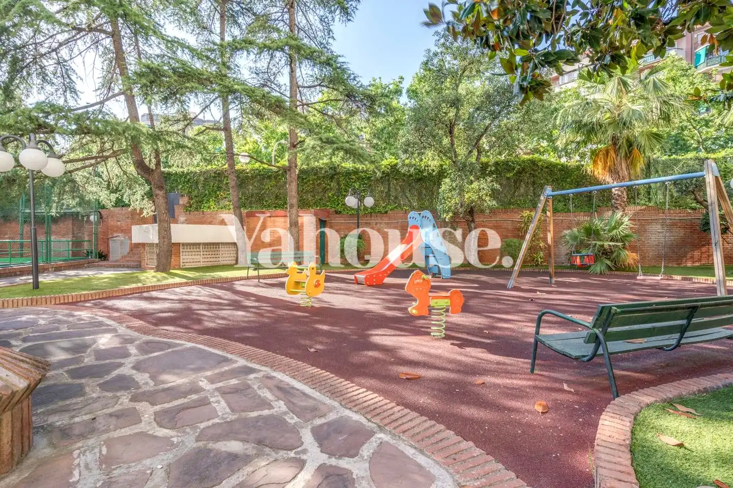 Garten von Wohnung zum Verkauf in Barcelona mit Klimaanlage, Heizung und Terrasse