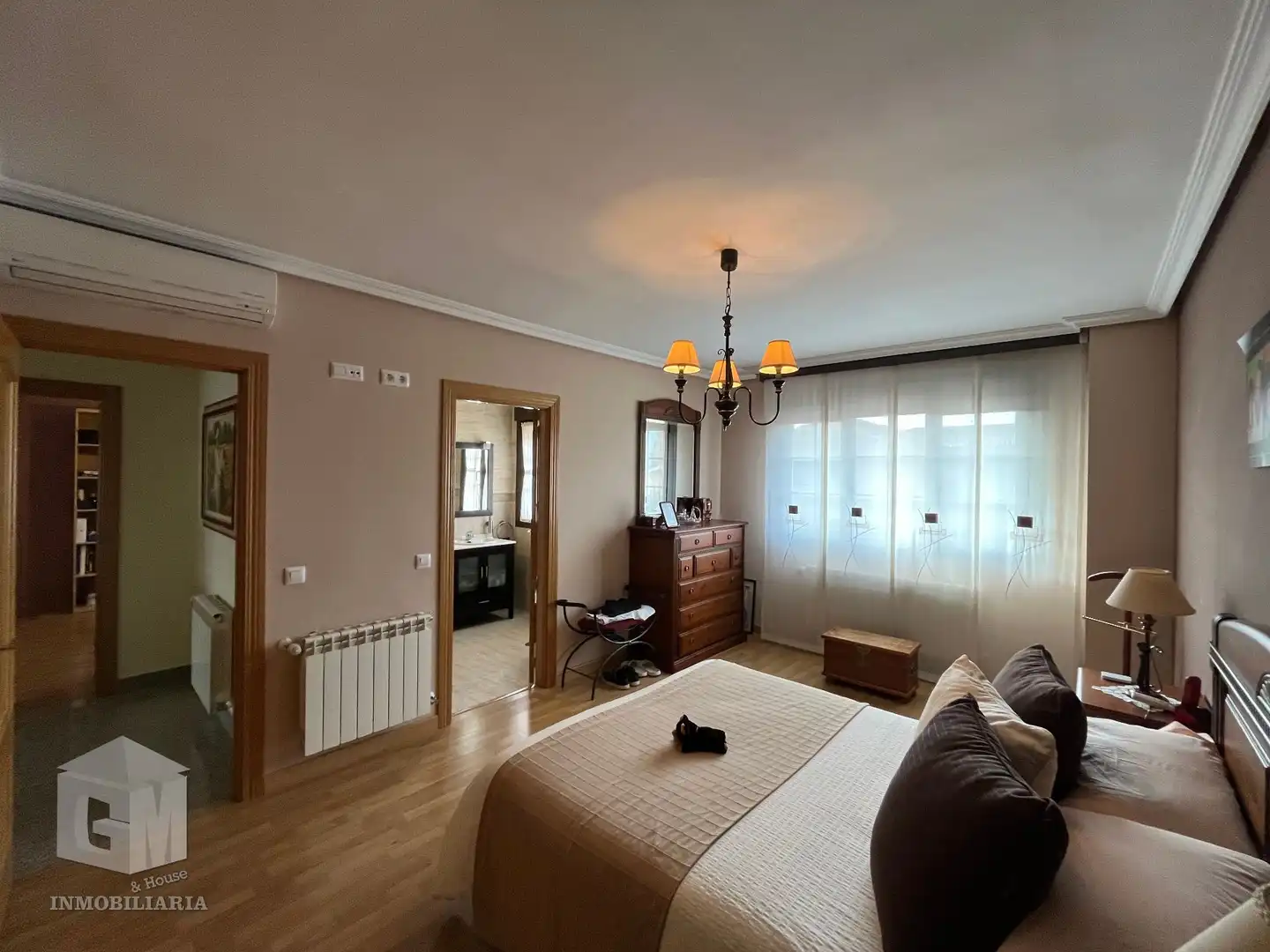 Habitación de Casa o chalet en venta en Illescas con Aire acondicionado, Calefacción y Jardín privado