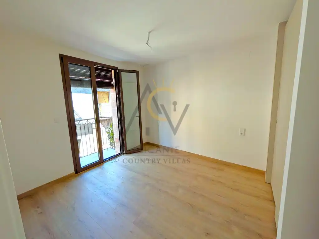 Mini appartamento con terrazza in vendita a Calle Juan Albentosa, imagen 7