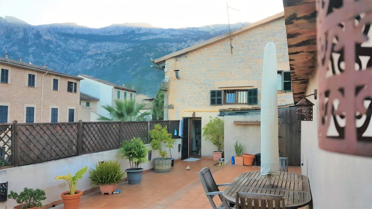 Vista exterior de Dúplex en venda en Sóller amb Terrassa